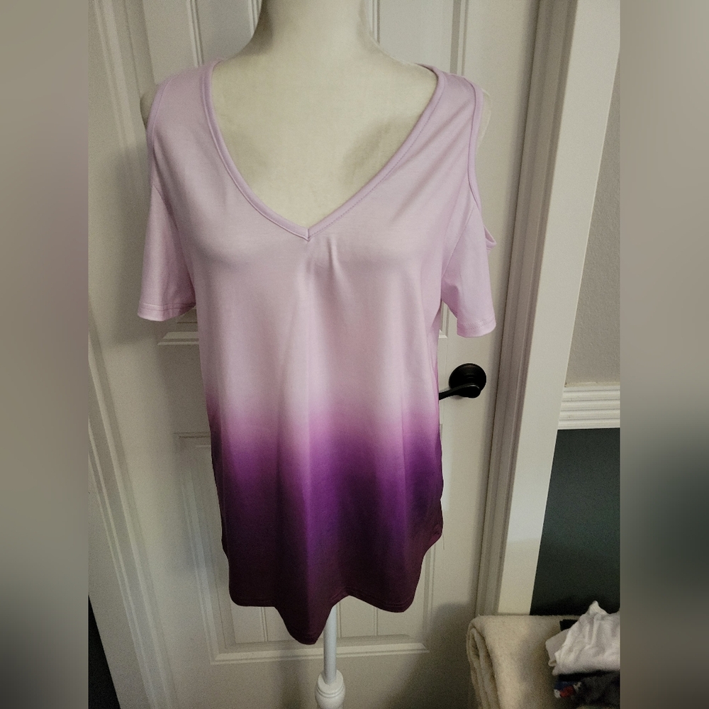 Cold shoulder top